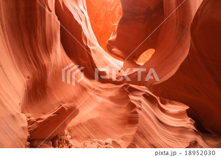 Antelope Canyon, Page, Arizona, USA Antelope Canyon, Page, Arizona, USA 18952030