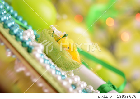 Easter background with eggs, ribbons 18953676