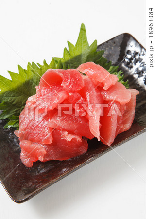 まぐろの切り落とし まぐろの切り落とし 18963084