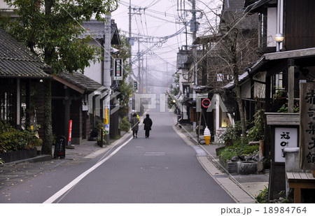 由布院の朝 由布院の朝 18984764