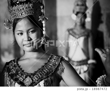A beautiful young dancer posing for a picture Concept 18987472