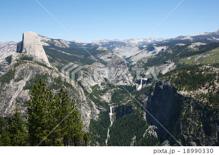 ヨセミテの絶景　グレーシャーポイント展望　ヨセミテ国立公園 18990330