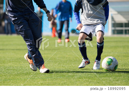 サッカー選手 サッカー選手 18992095
