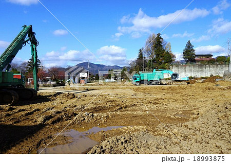 小学校解体現場 小学校解体現場 18993875