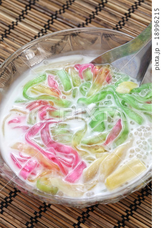 ルアムミット 18996215