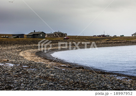 Beautiful scenic view of Spitsbergen Beautiful scenic view of Spitsbergen 18997952