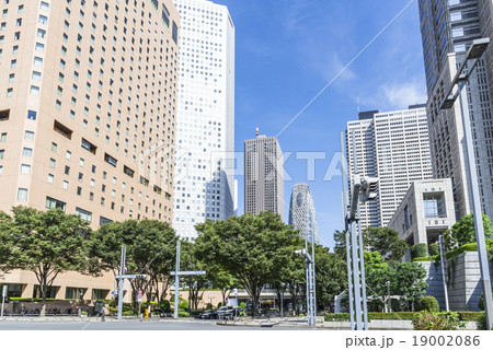 新宿副都心 19002086