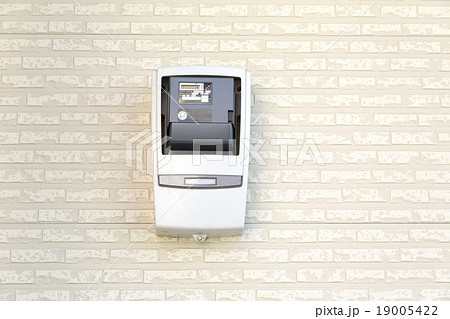 電気メーターボックス 19005422
