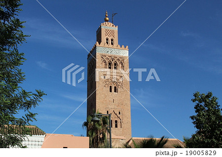 クトゥビアの搭　　マラケシュ　　モロッコ 19005829