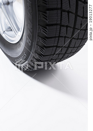 スタッドレスタイヤ 19013277