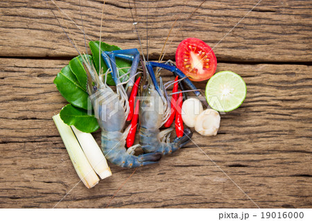 fresh water prawn with ingredient 19016000