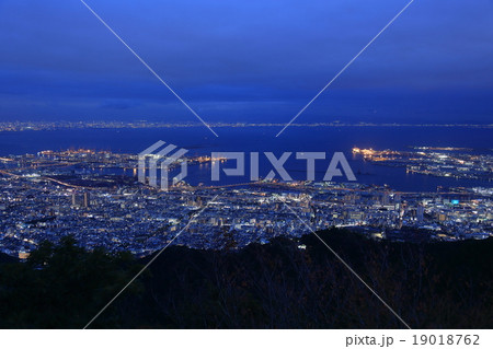 神戸摩耶山からの夜景・日本三大夜景 神戸摩耶山からの夜景・日本三大夜景 19018762