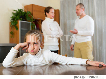 Parents quarrel at home Parents quarrel at home 19020399