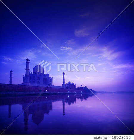 Taj Mahal Agra India on blue hour 19028516