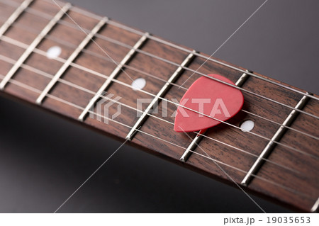 Electric guitar 19035653