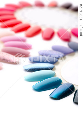 Many colorful nail varnishes Many colorful nail varnishes 19036178