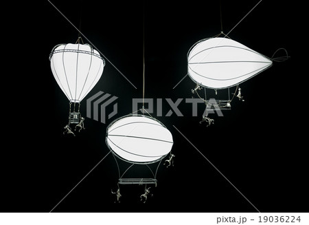 White decorative lanterns 19036224