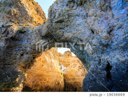 Rocky tunnel Rocky tunnel 19036669
