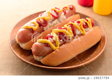 ホットドック 19037794