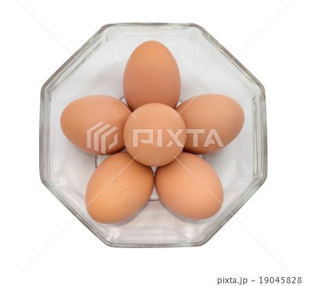 top view,eggs in transparent bowl on white 19045828