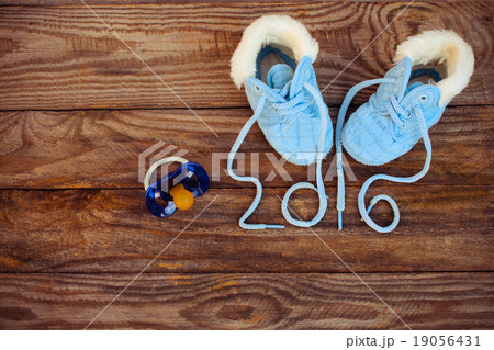 2016 year written laces of children's shoes  19056431