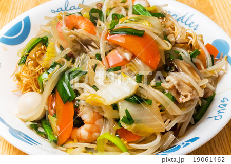 かた焼きそば　 Chow mein Japanese foods 19061462