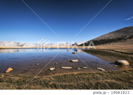 Landscape in the Sierra Nevada Mountains Landscape in the Sierra Nevada Mountains 19061622