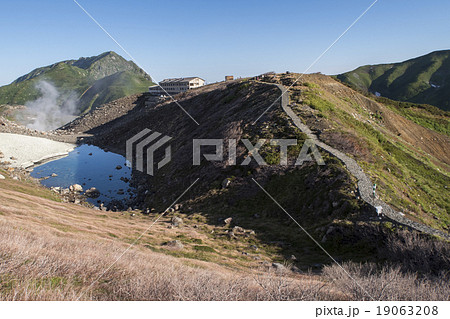 室堂登山道 19063208
