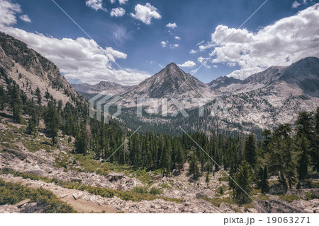 Landscape in the Sierra Nevada Mountains 19063271