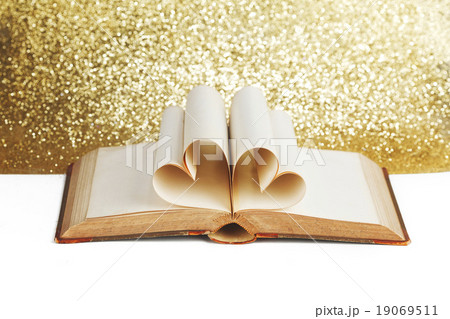 Heart inside a book 19069511