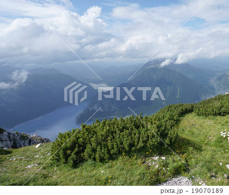 Landscape Mountain with lake view in Hallstatt Landscape Mountain with lake view in Hallstatt 19070189