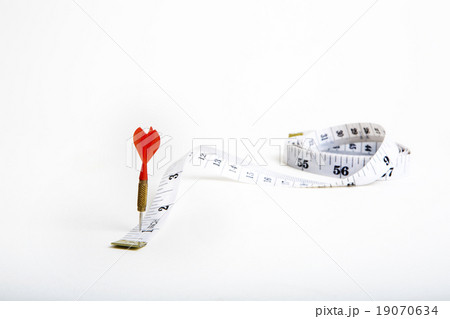 Dart on Measure tape 19070634