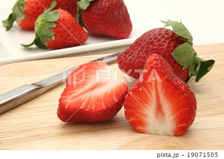 苺 断面 苺 断面 19071505