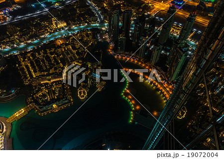 Dubai downtown night scene with city lights Dubai downtown night scene with city lights 19072004