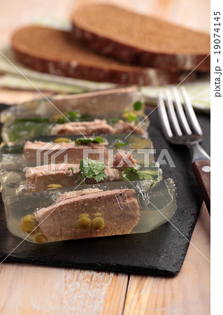 Beef tongue aspic 19074145