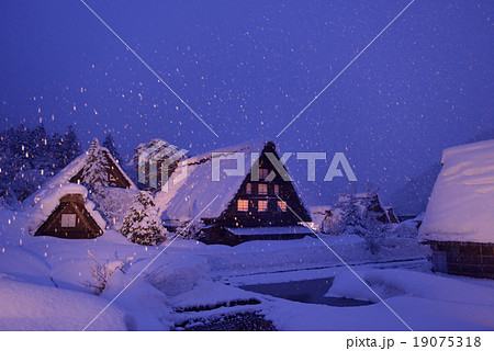 白川郷ライトアップ 白川郷ライトアップ 19075318