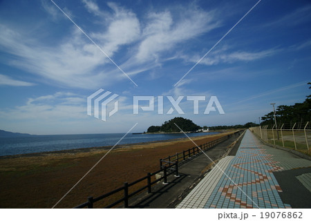 沼津 島郷の海岸　 19076862