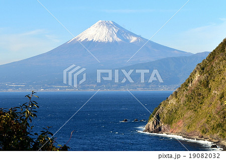 井田海岸からの富士山 19082032