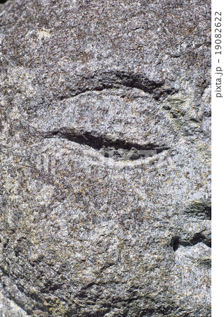 地蔵の顔のクローズアップ 19082622