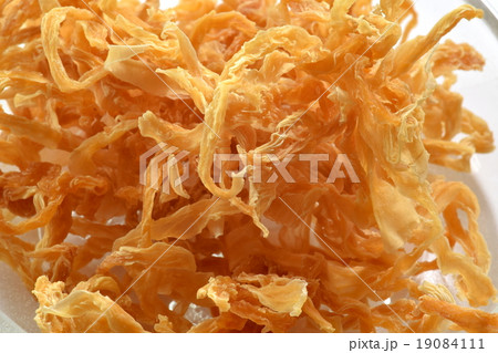 水戻し前の切り干し大根 アップ 水戻し前の切り干し大根 アップ 19084111