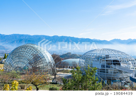 【山梨県】笛吹川フルーツ公園と朝霧の甲府盆地 19084439