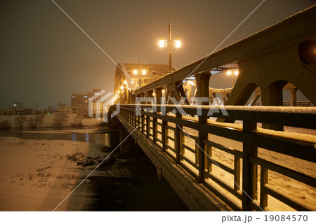 雪の旭橋２ 19084570