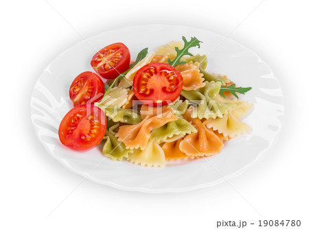 Pasta farfalle with tomatoes. 19084780