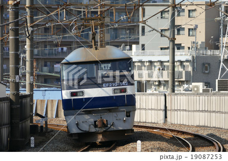 貨物列車　EF210　単機　八丁畷駅 19087253