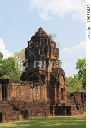 Prasat Muang Tam 19088680