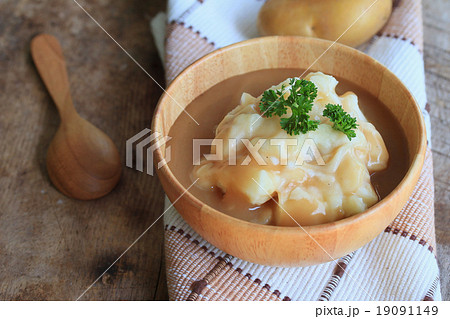 mashed potatoes with fresh 19091149