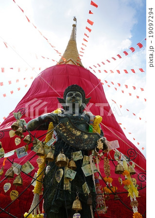 Wat Saket: the Golden Mount（ワット・サケット：黄金の丘） 19097294