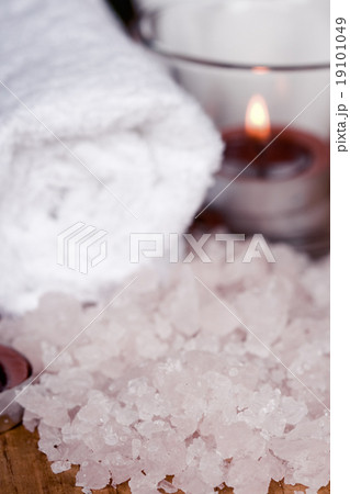 bath and spa items 19101049