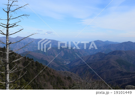 冬の山 冬の山 19101449