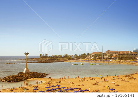 Playa de Las Vistas beach in Los Cristianos 19105141